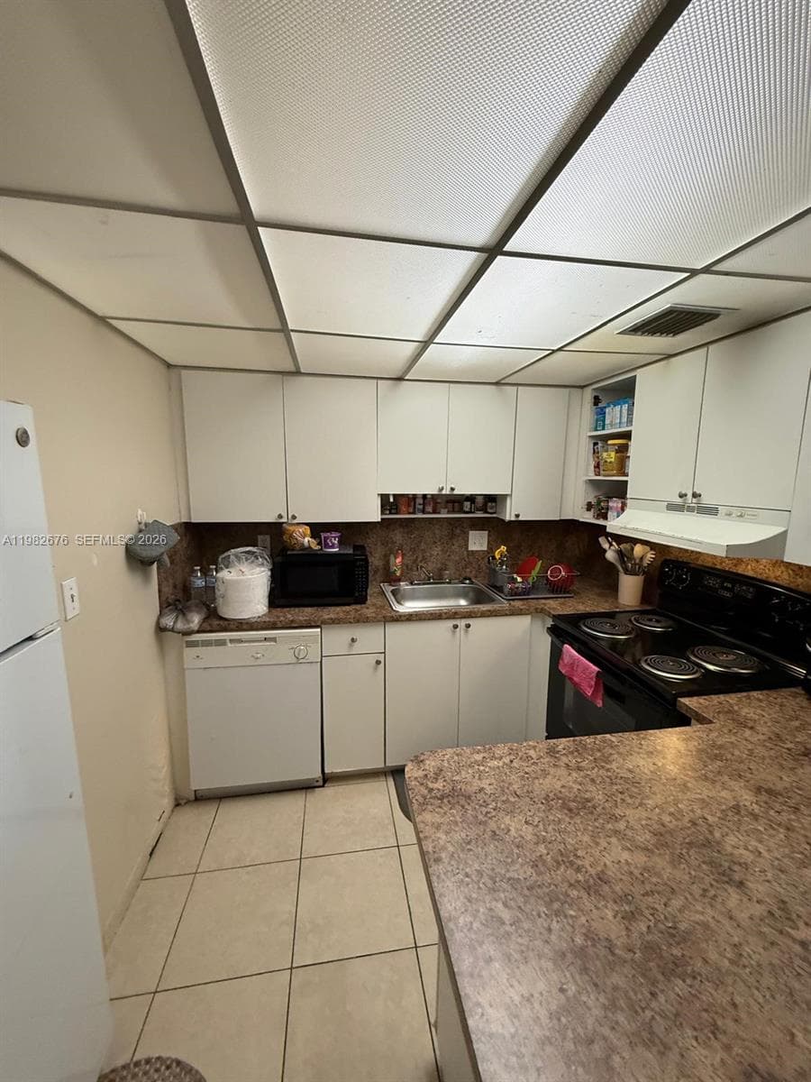 2029 NW 46th Ave # E305, Lauderhill, FL 33313 photo 4
