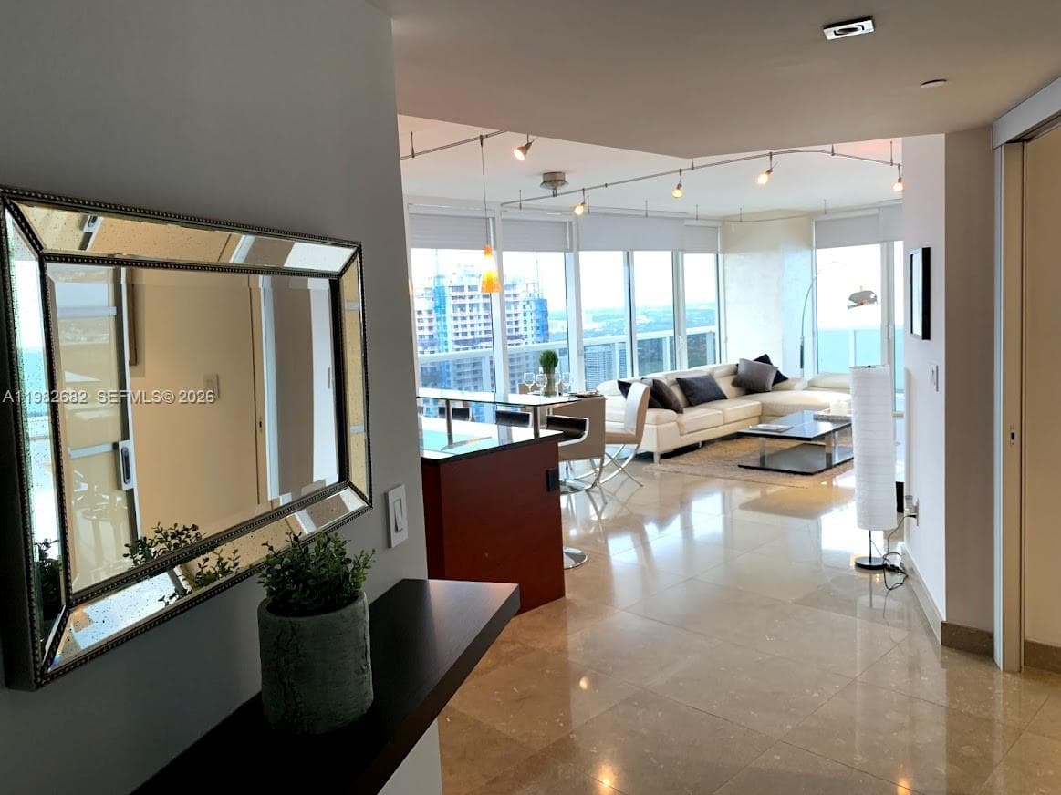 1830 S Ocean Dr # 4608, Hallandale Beach, FL 33009 photo 4