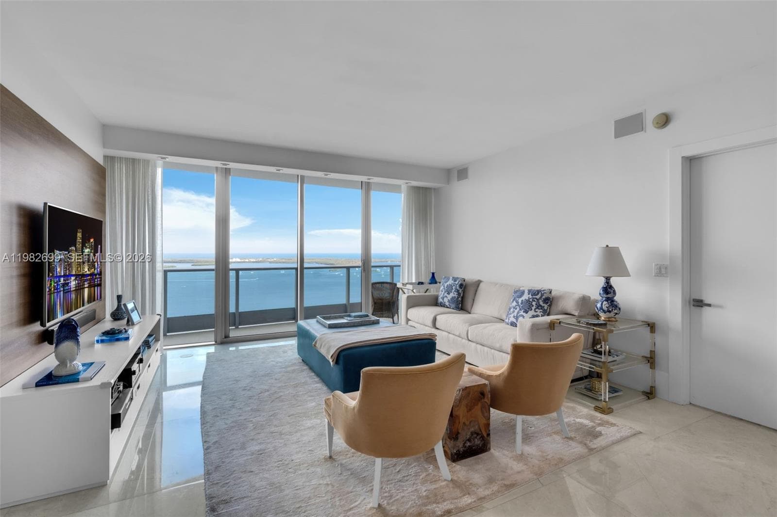 1331 Brickell Bay Dr # 3703, Miami, FL 33131 photo 5
