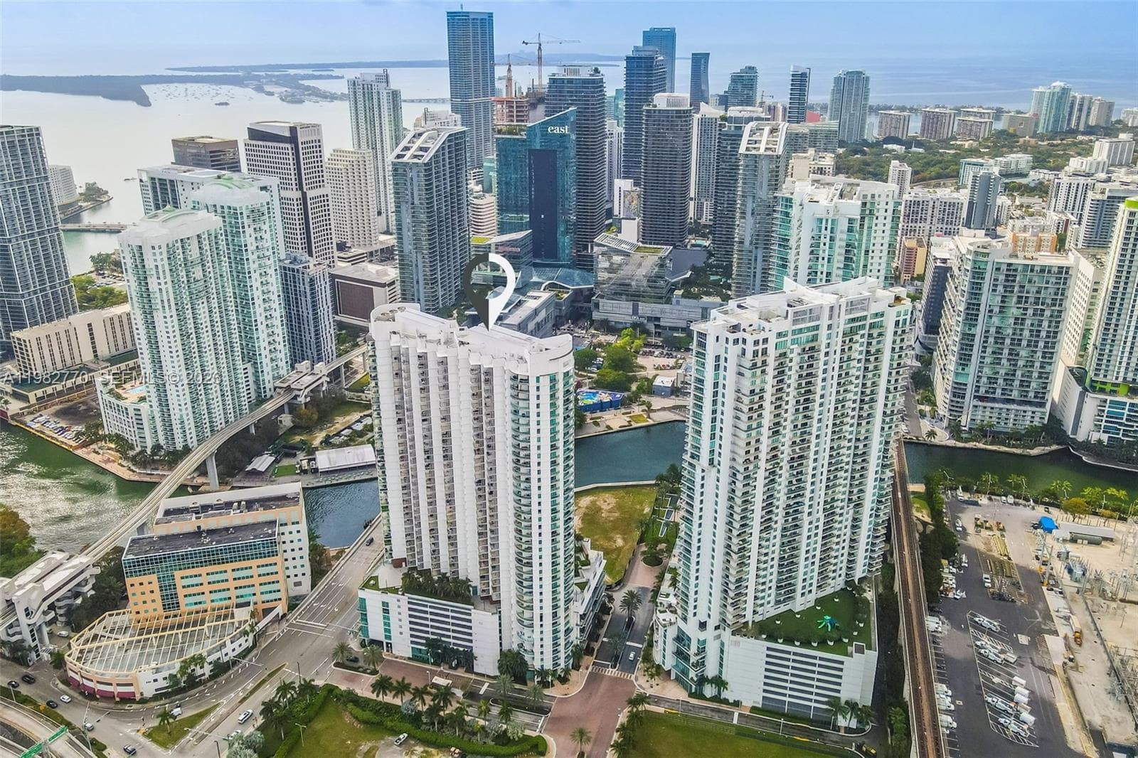 350 S Miami Ave # 2412, Miami, FL 33130 photo 2