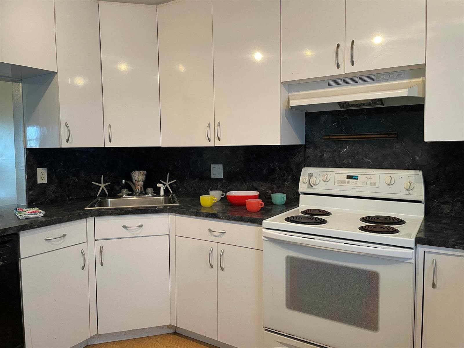 4629 Poinciana Street # Apt 409, Lauderdale By The Sea, FL 33308 photo 4