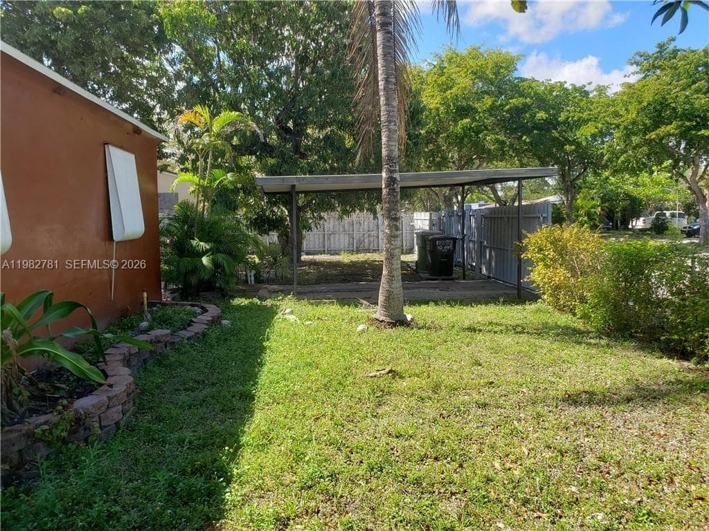 11970 NW 10th Ave, North Miami, FL 33168 photo 2