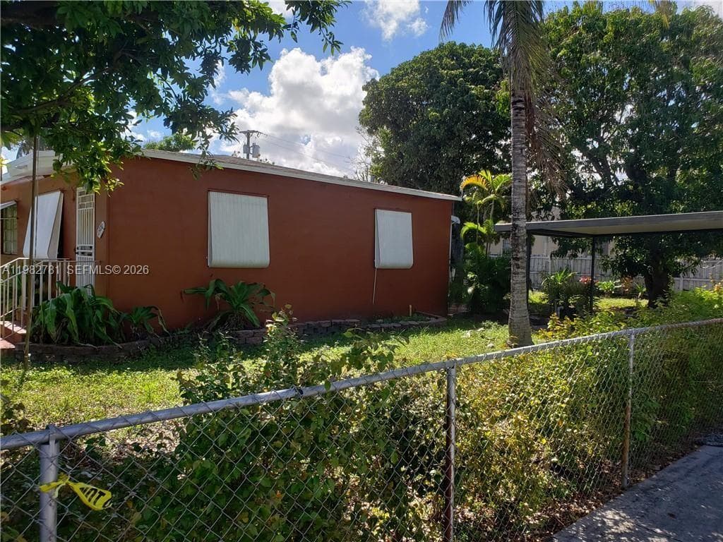 11970 NW 10th Ave, North Miami, FL 33168 photo 3