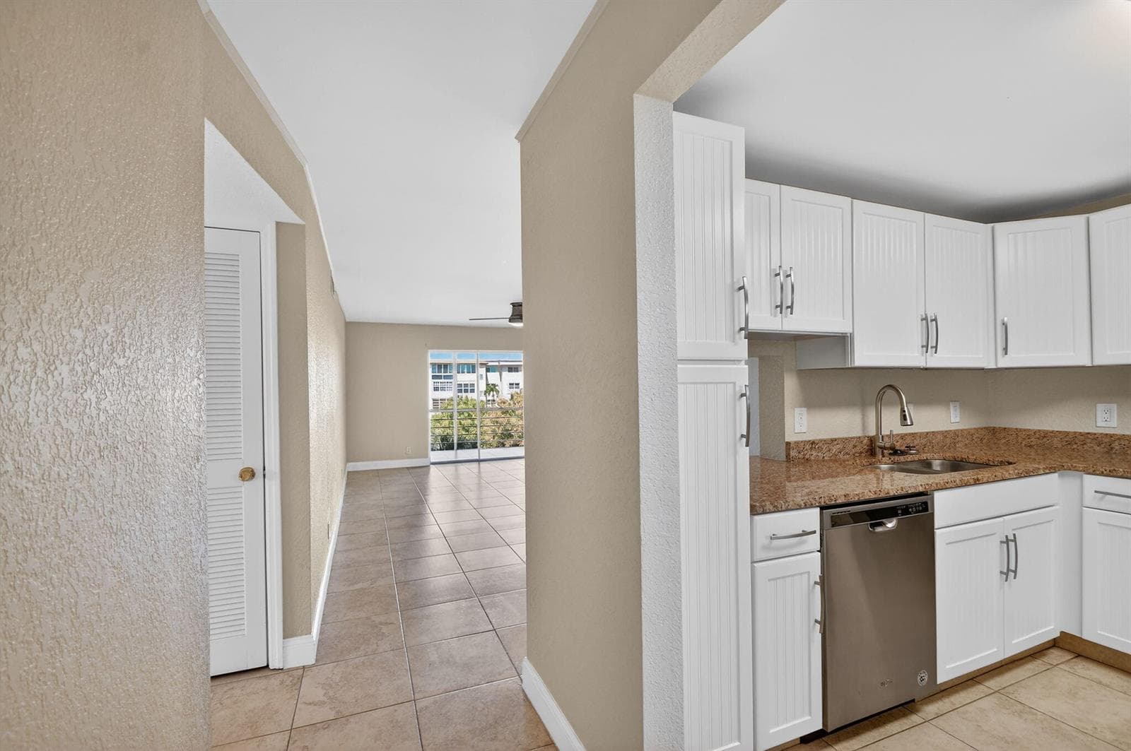 2615 NE 1st Court # 312, Boynton Beach, FL 33435 photo 5