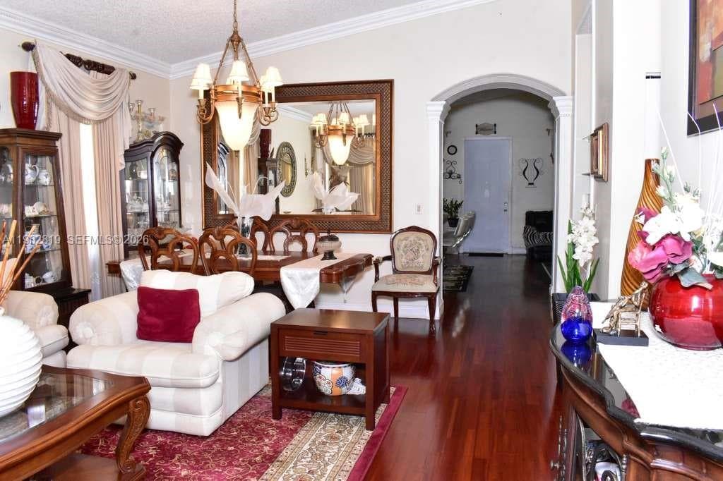16319 SW 11th St, Pembroke Pines, FL 33027 photo 2