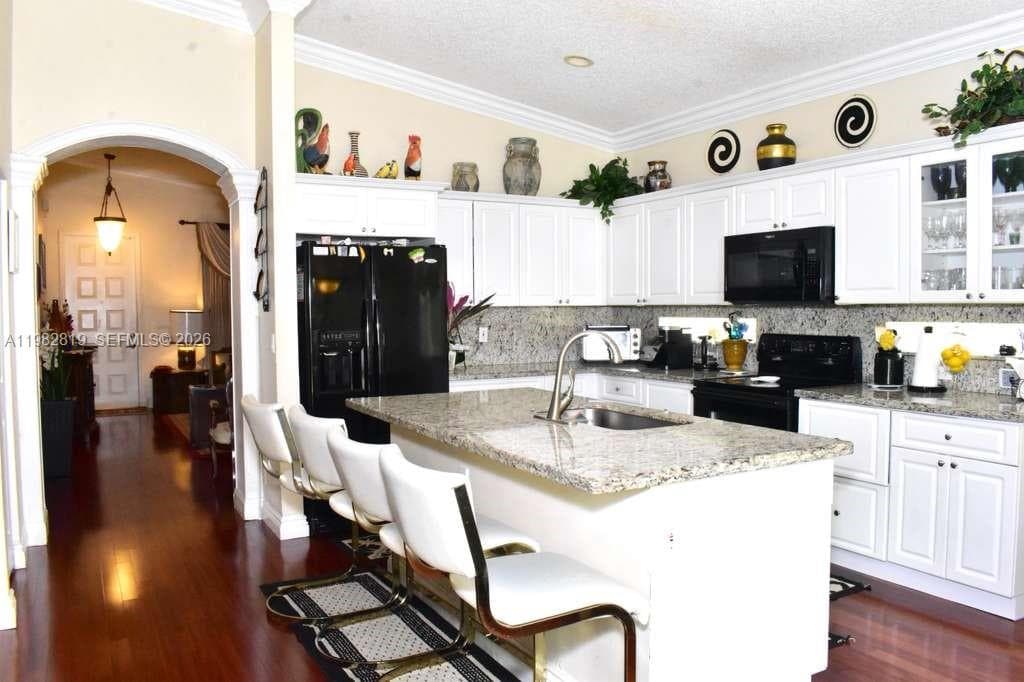 16319 SW 11th St, Pembroke Pines, FL 33027 photo 3