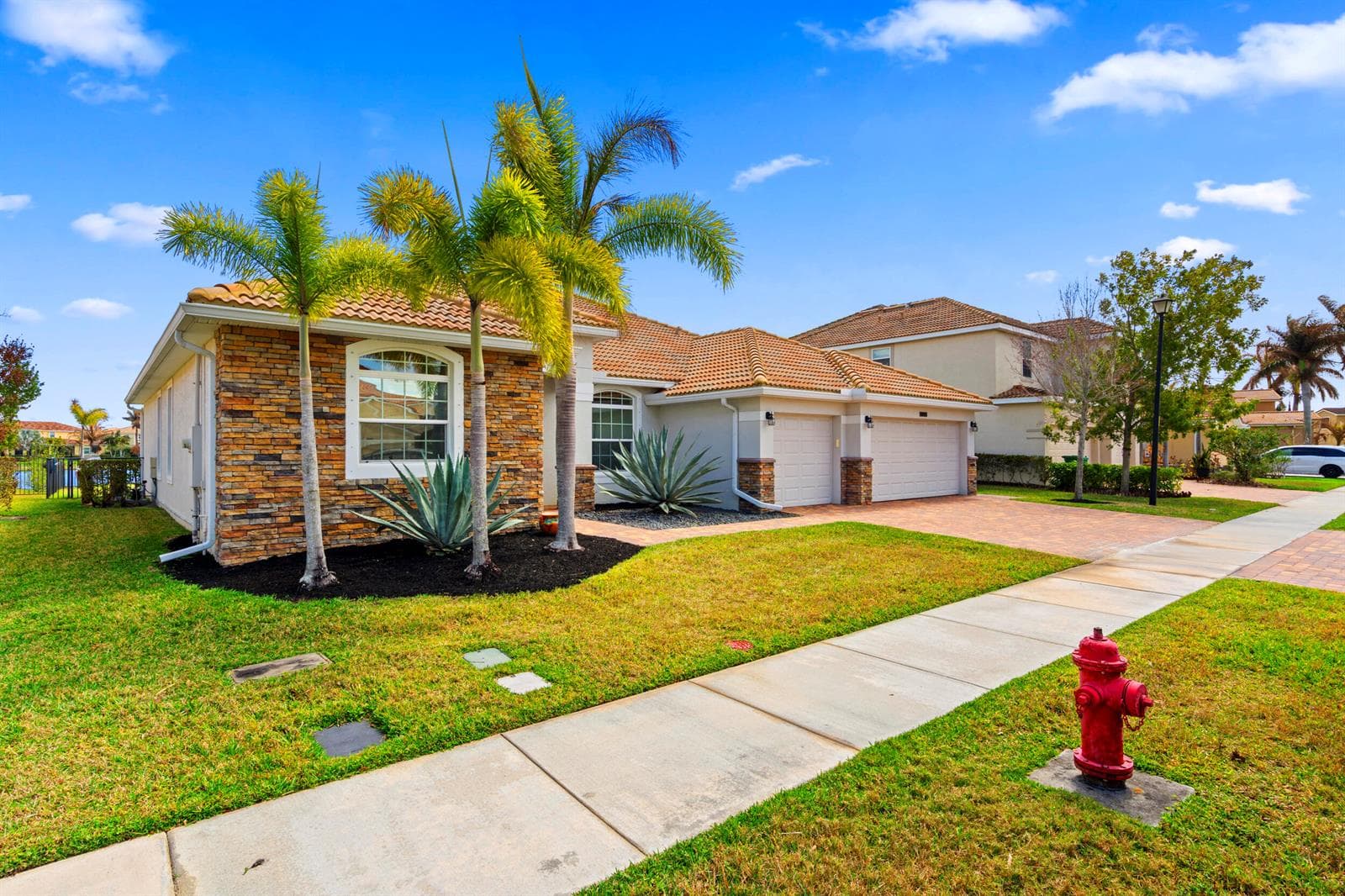 12150 SW Aventino Drive, Port St. Lucie, FL 34987 photo 4