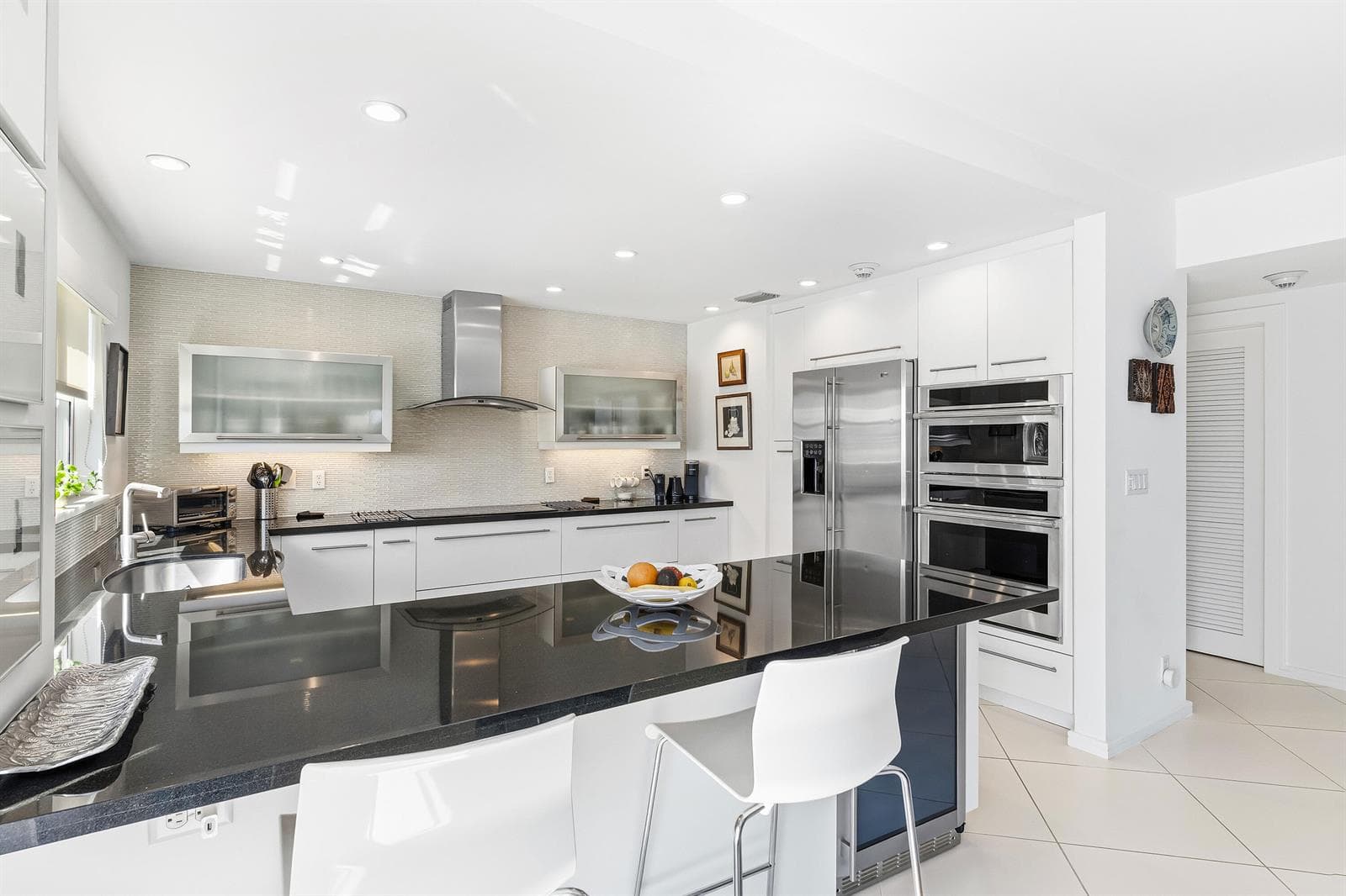 200 Macfarlane Drive # N-406, Delray Beach, FL 33483 photo 2