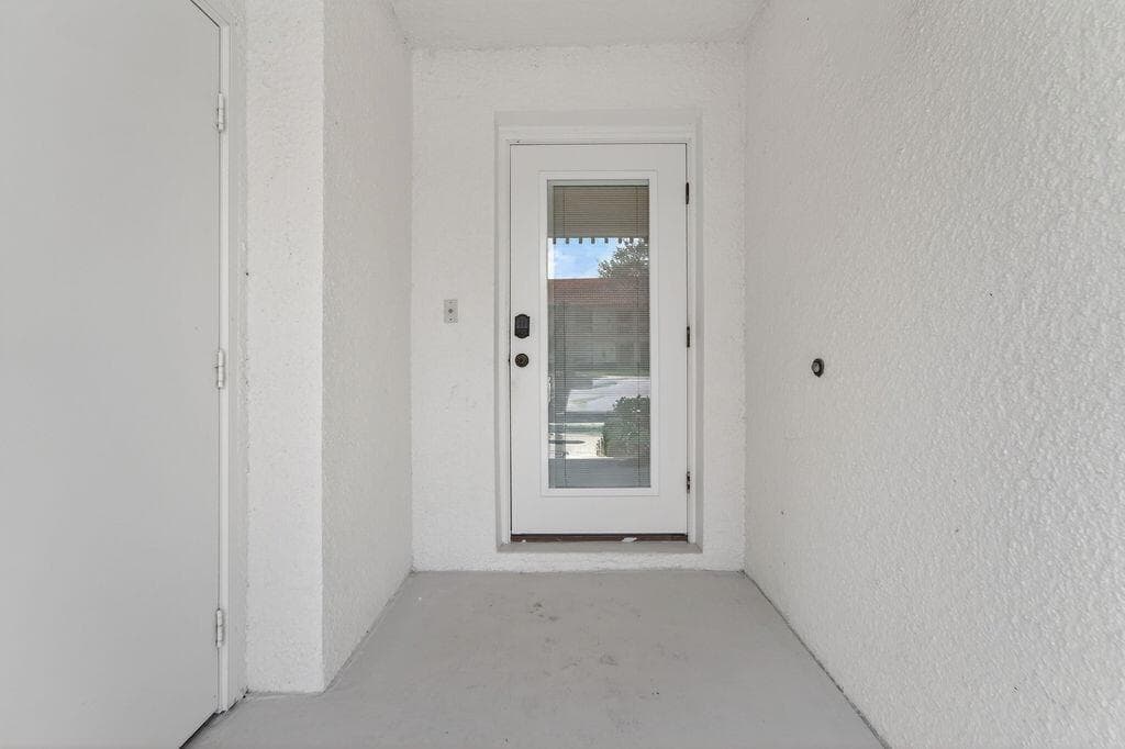 505 Brackenwood Place, Palm Beach Gardens, FL 33418 photo 2