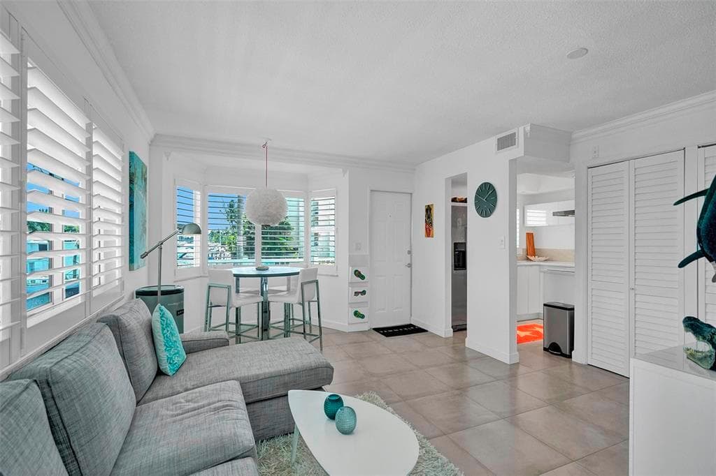 535 Hendricks Isle # 209, Fort Lauderdale, FL 33301 photo 3