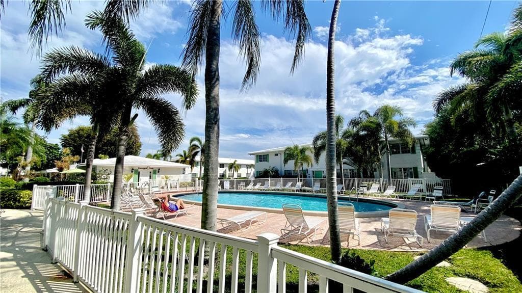 1821 NE 62nd Street # 411, Fort Lauderdale, FL 33308 photo 4
