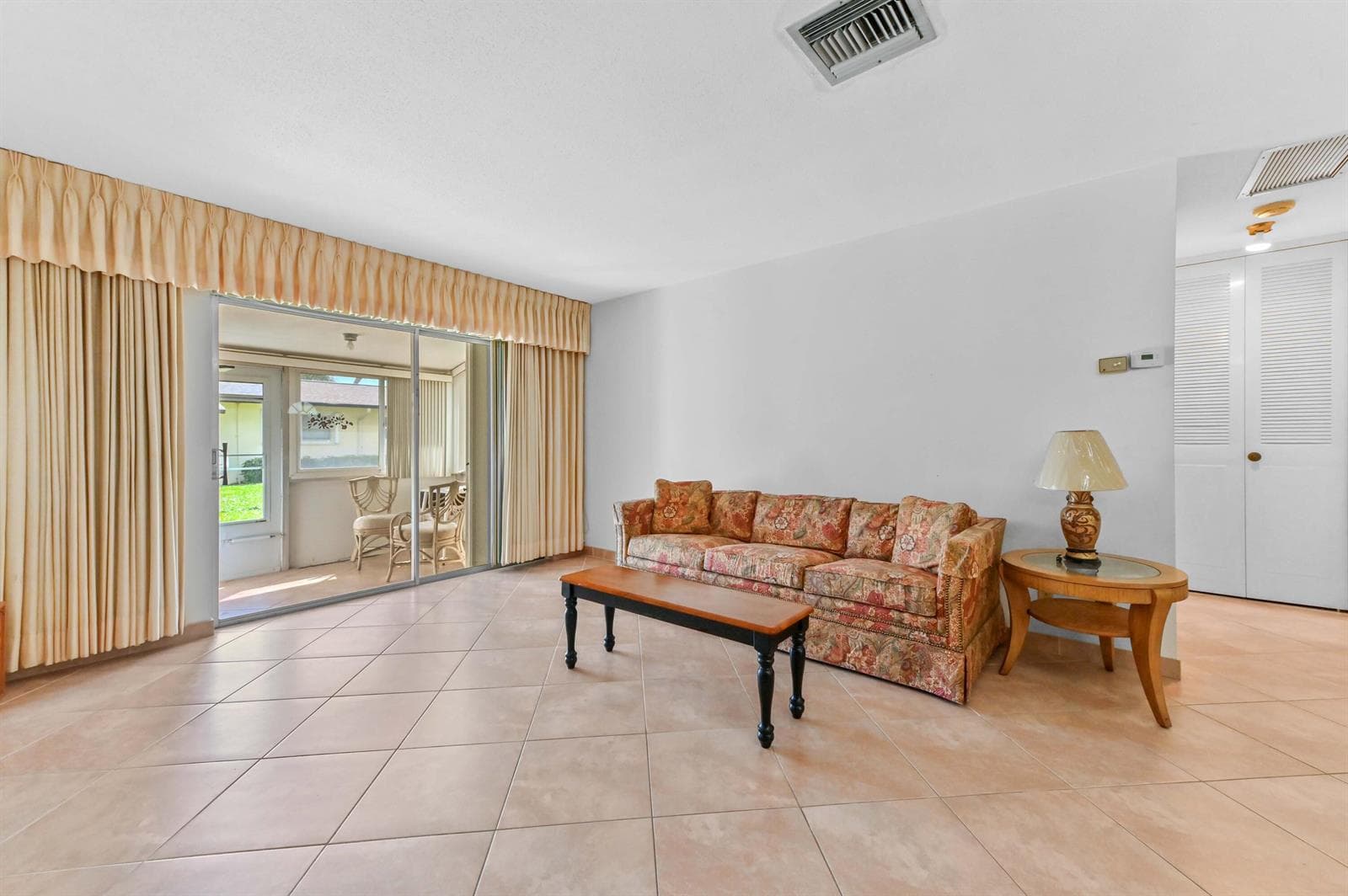 2915 Crosley Drive W # Unit B, West Palm Beach, FL 33415 photo 2