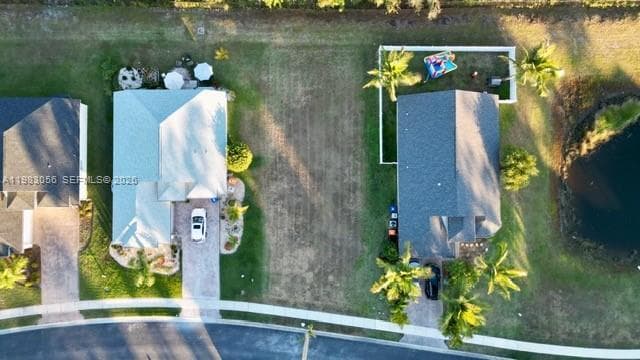 1570 SW 16th Ct SW, Vero Beach, FL 32962 photo 5