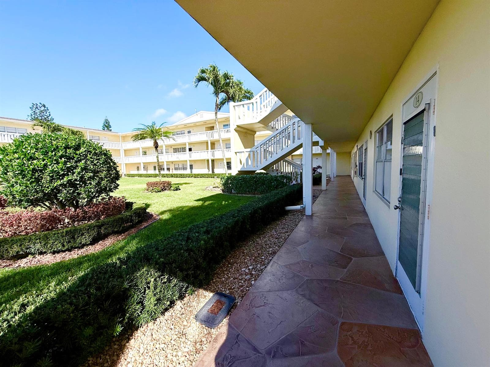 13 Dorset A, Boca Raton, FL 33434 photo 5