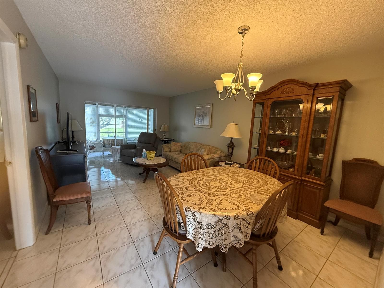 3001 NW 46th Avenue # 204, Lauderdale Lakes, FL 33313 photo 2