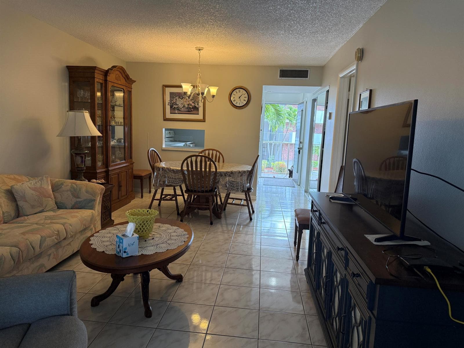 3001 NW 46th Avenue # 204, Lauderdale Lakes, FL 33313 photo 4