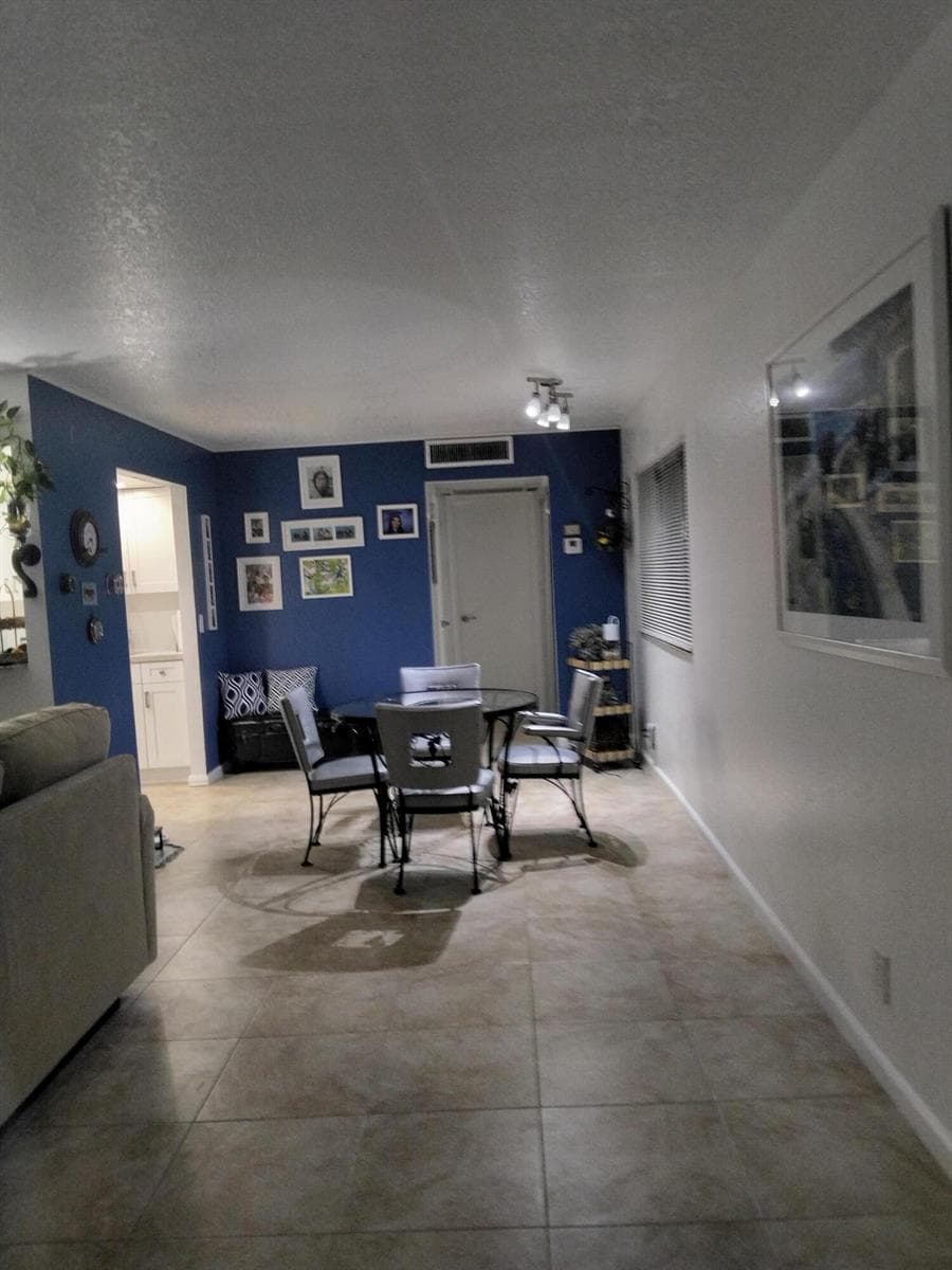 399 Brittany # L, Delray Beach, FL 33446 photo 2