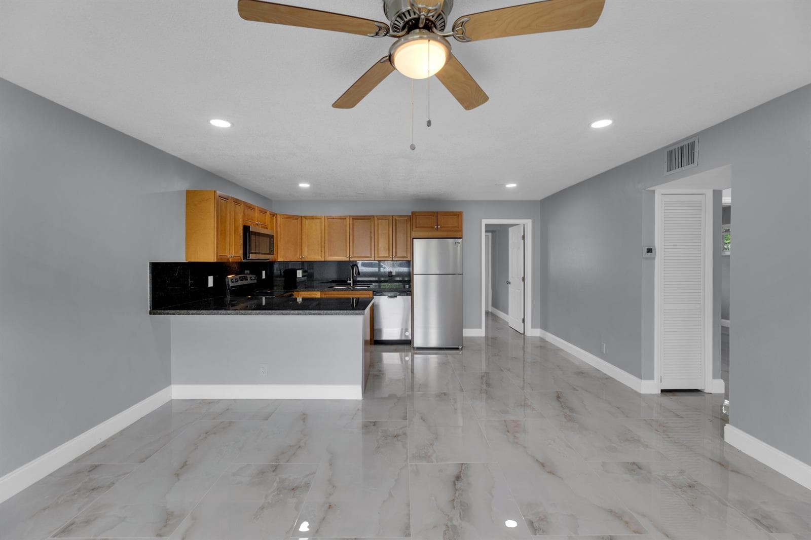 800-802 SW 6th Court, Pompano Beach, FL 33060 photo 4