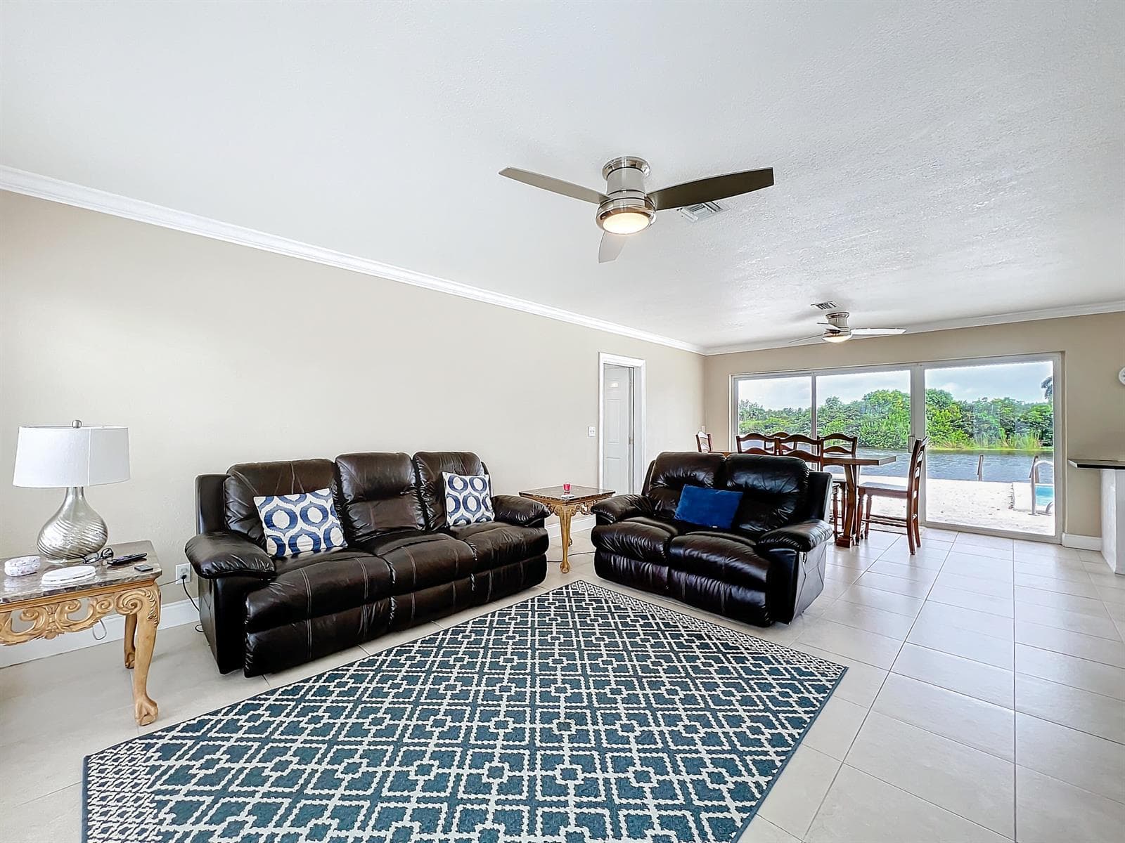 6803 Kingston Drive, Lake Worth, FL 33462 photo 3