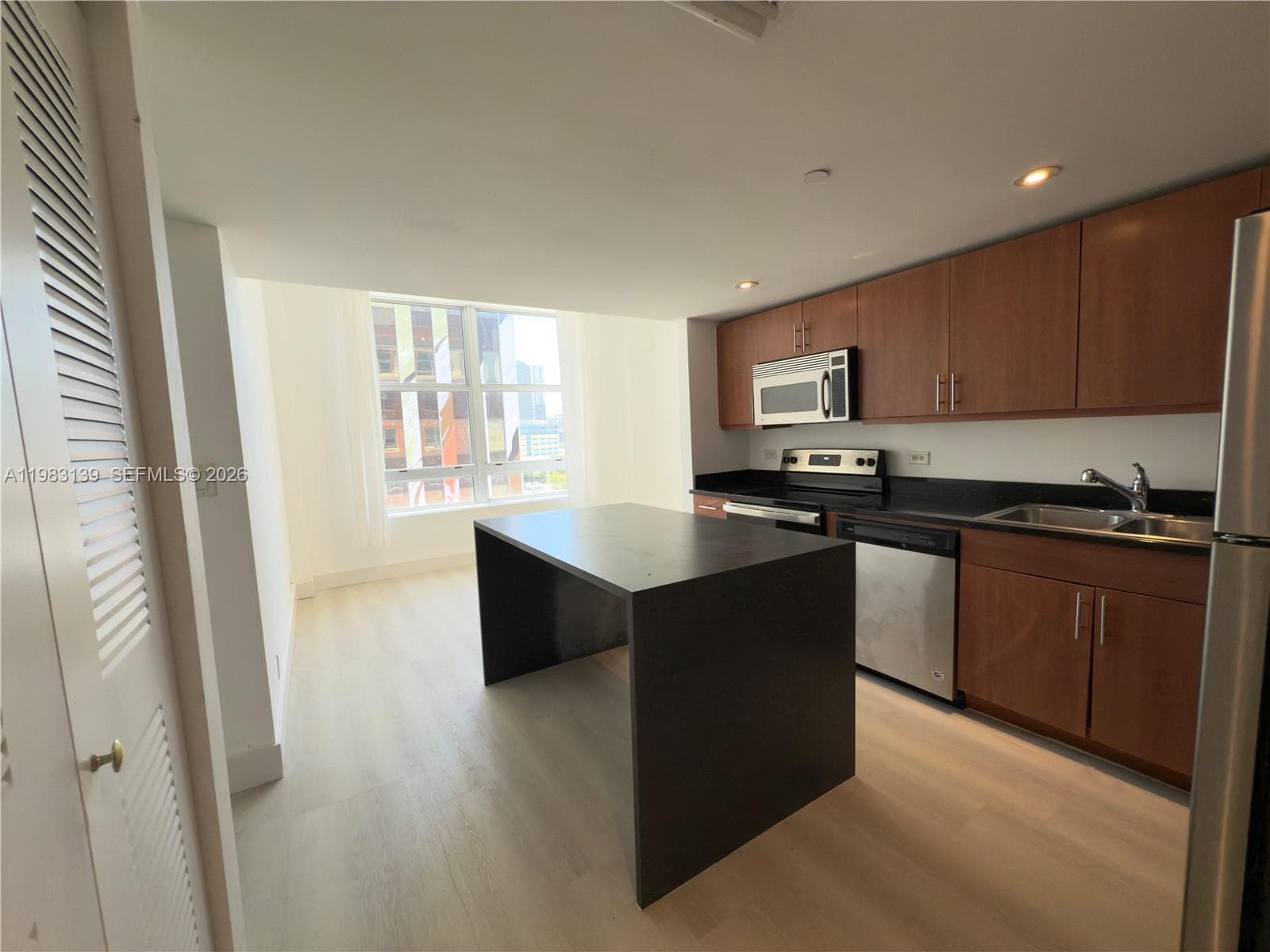111 E Flagler St # 805, Miami, FL 33131 photo 3