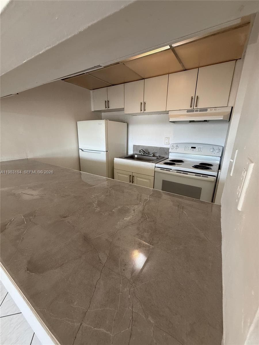 251 NW 177th St # A-218, Miami Gardens, FL 33169 photo 3