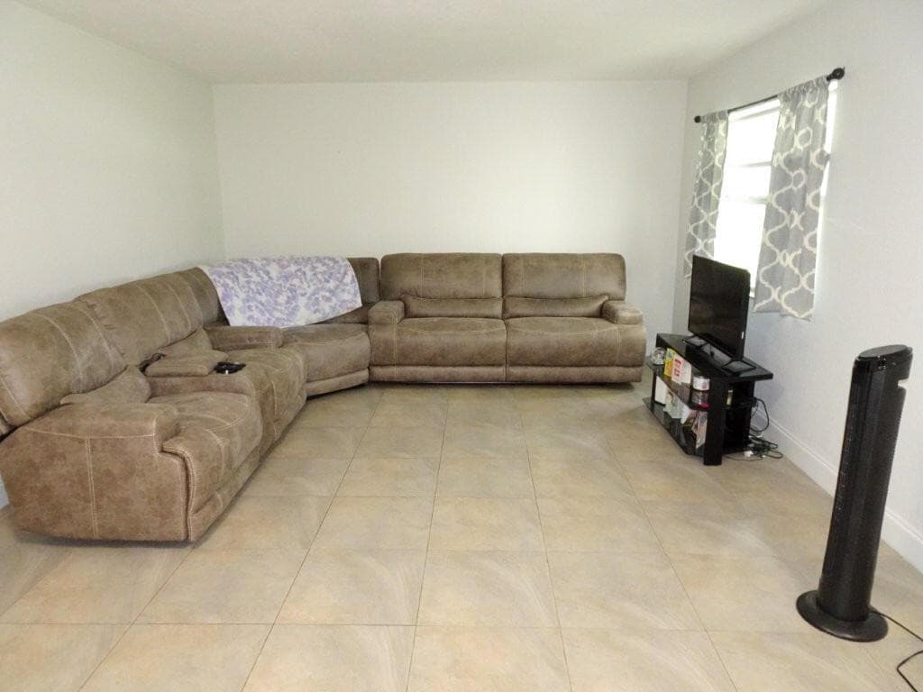 213 SE 3rd Avenue # 2a, Boynton Beach, FL 33435 photo 4