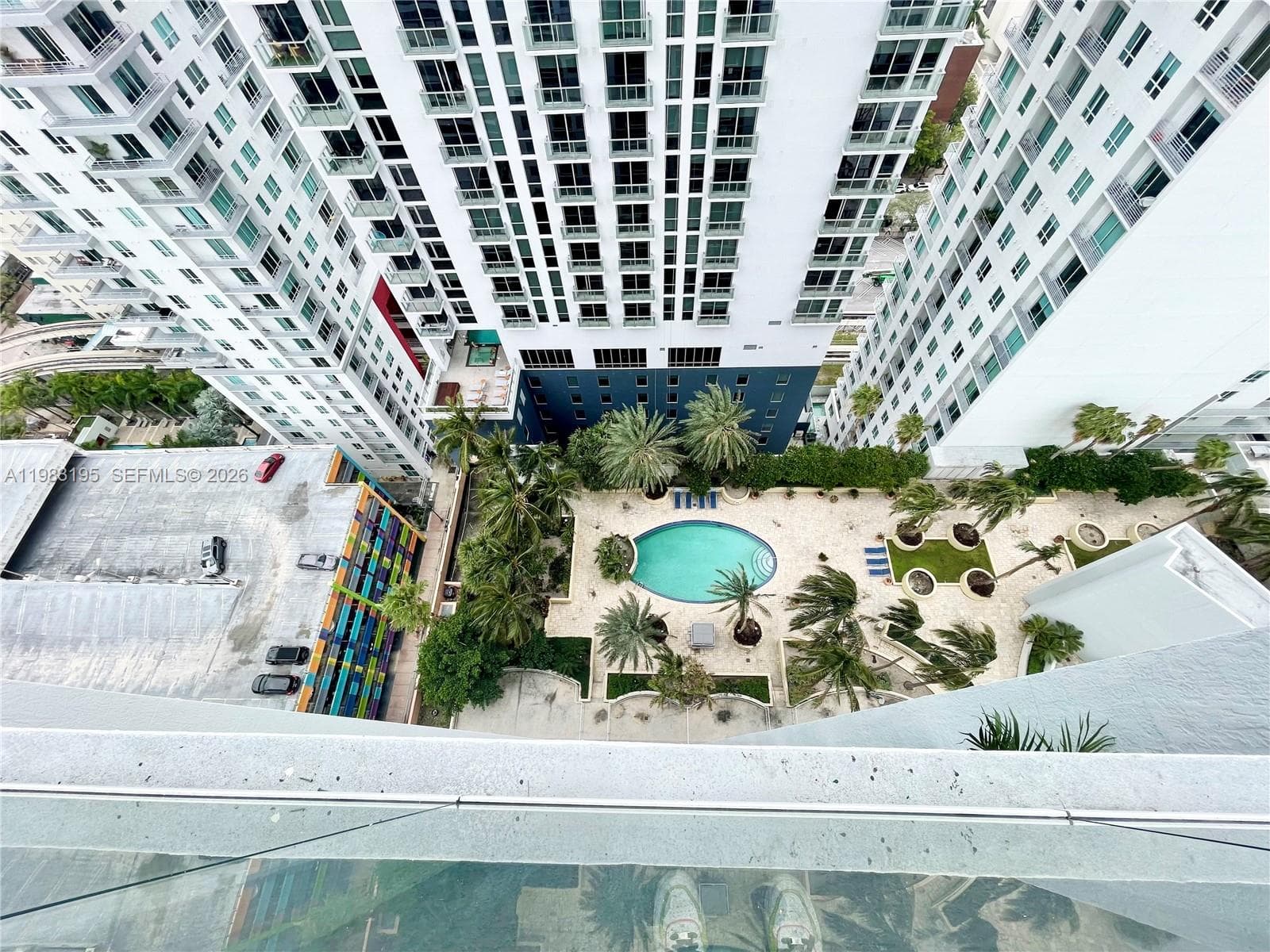 253 NE 2nd St # 2506, Miami, FL 33132 photo 4