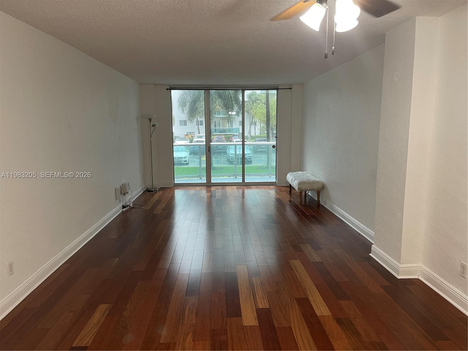 19390 Collins Ave # 122, Sunny Isles Beach, FL 33160 photo 3