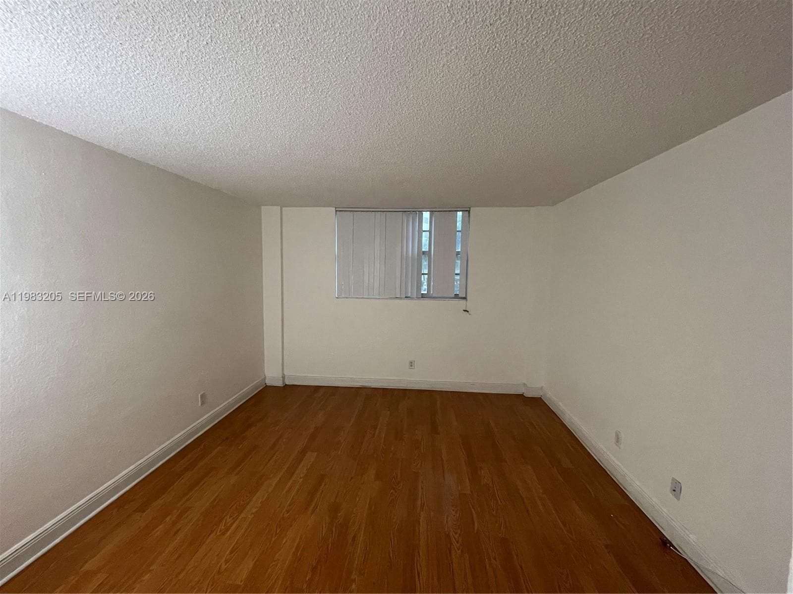 19390 Collins Ave # 122, Sunny Isles Beach, FL 33160 photo 4