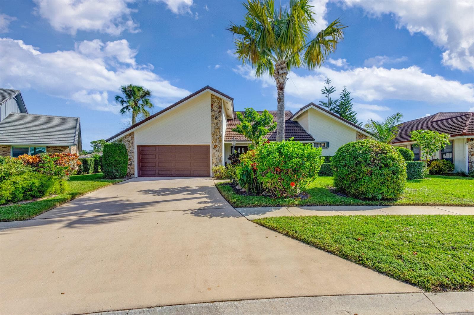 12870 La Rochelle Circle, Palm Beach Gardens, FL 33410 photo 4