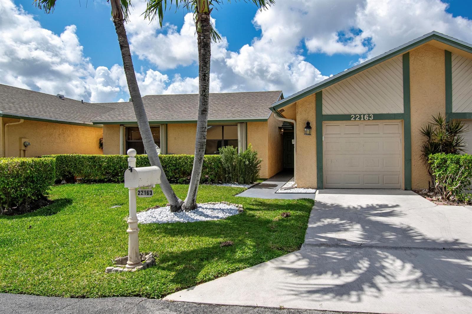 22163 Thomas Terrace, Boca Raton, FL 33433 photo 3
