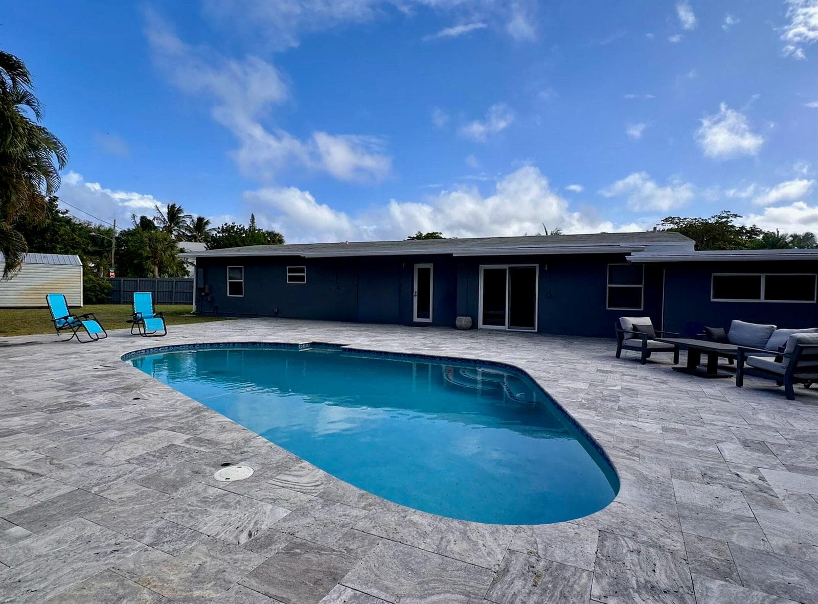 525 NE 27th Street, Wilton Manors, FL 33334 photo 2