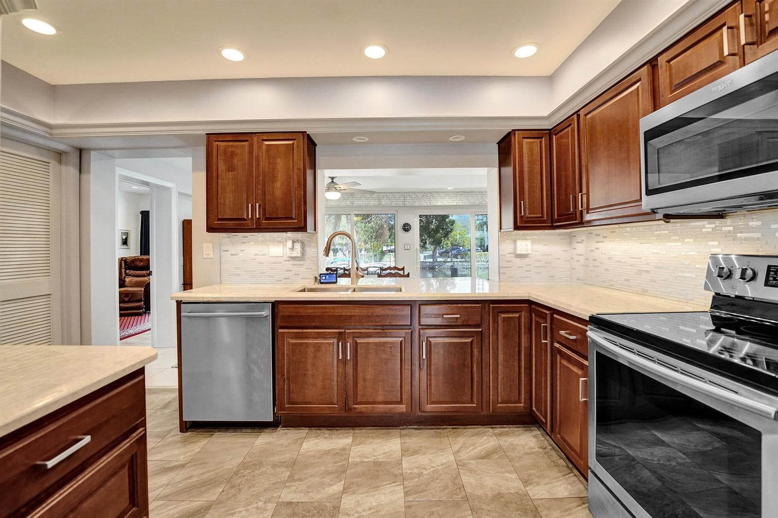 1431 S Ocean Boulevard # 37, Lauderdale By The Sea, FL 33062 photo 5