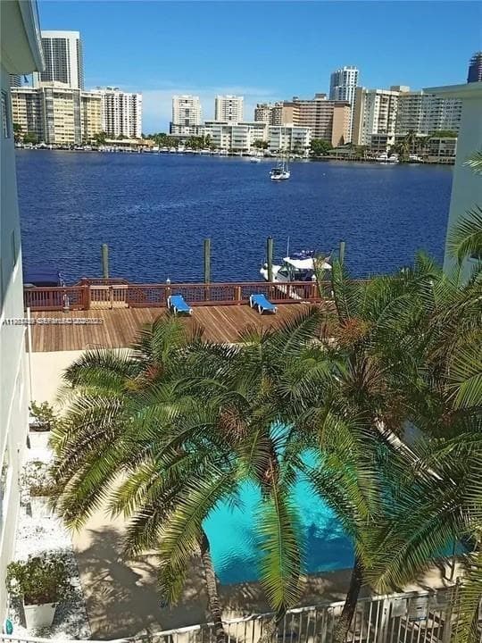 462 Golden Isles Dr # 202, Hallandale Beach, FL 33009 photo 3