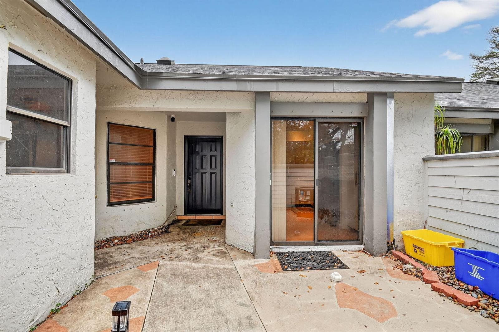 2303 Landings Boulevard, FL 33413 photo 4