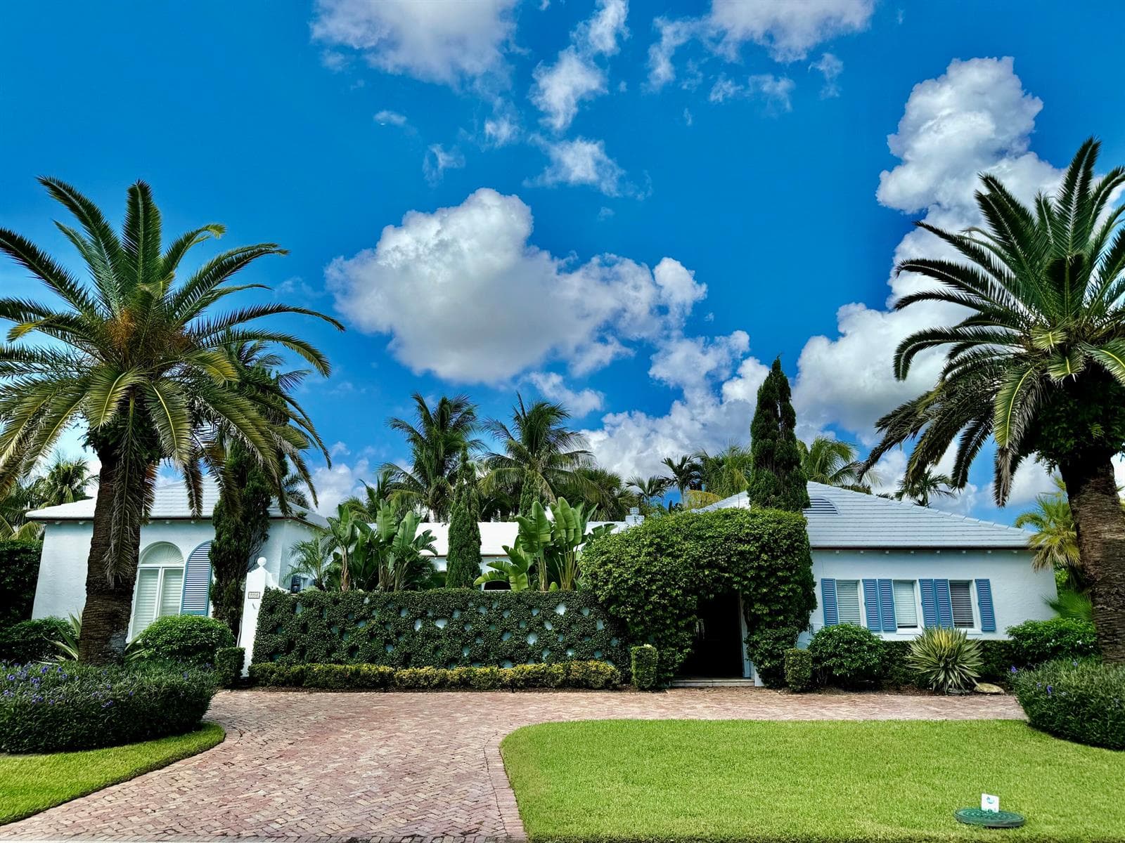 2258 E Ibis Isle Rd Road E, Palm Beach, FL 33480 photo 4