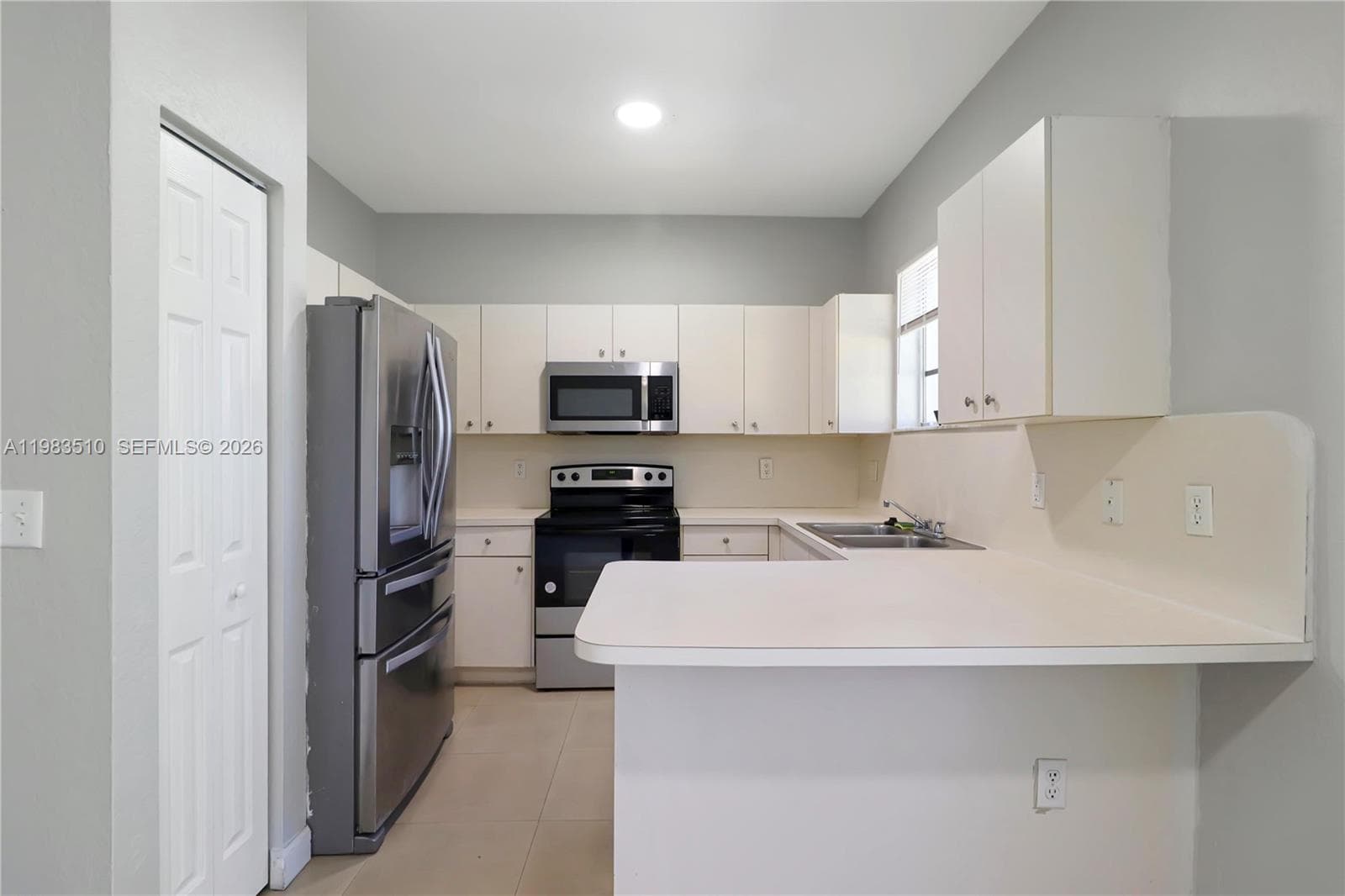 373 NE 26th Pl # 201, Homestead, FL 33033 photo 4