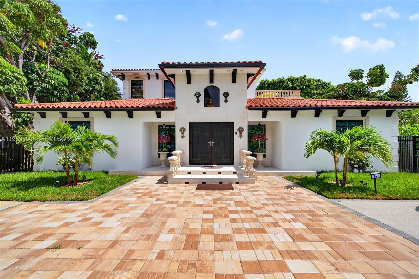 941 NE 119th St, Biscayne Park, FL 33161 photo 4