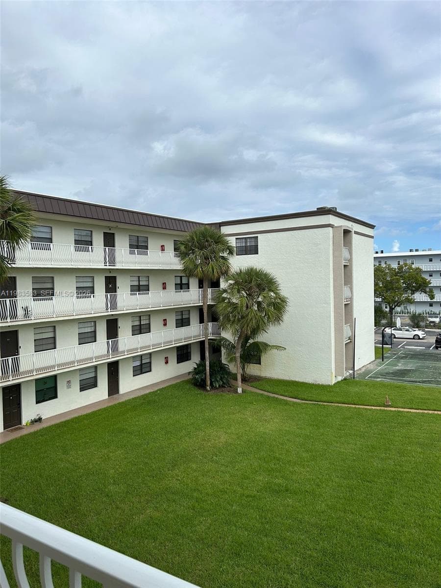 500 NE 2nd St # 310, Dania Beach, FL 33004 photo 4
