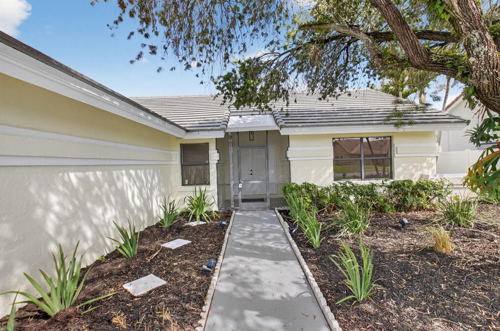 9537 Majestic Way, Boynton Beach, FL 33437 photo 2