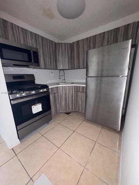 70 NE 202nd Ter # T12, Miami Gardens, FL 33179 photo 4
