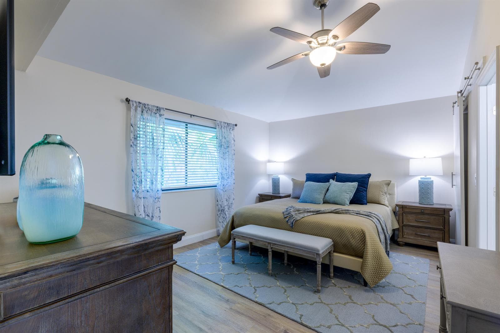 830 Club Drive, Palm Beach Gardens, FL 33418 photo 4