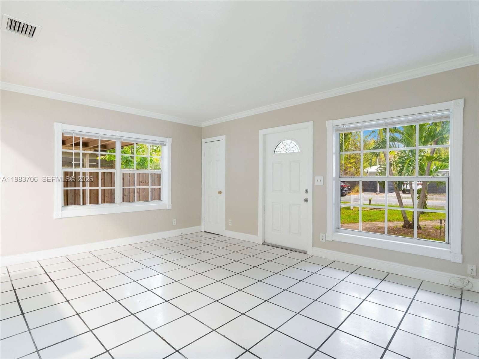 1125 NE 10th Ave, Fort Lauderdale, FL 33304 photo 3