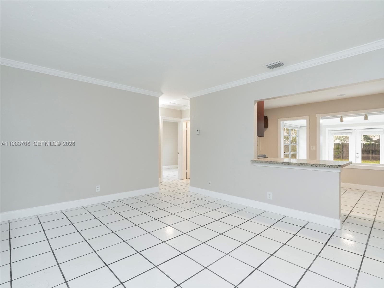 1125 NE 10th Ave, Fort Lauderdale, FL 33304 photo 4