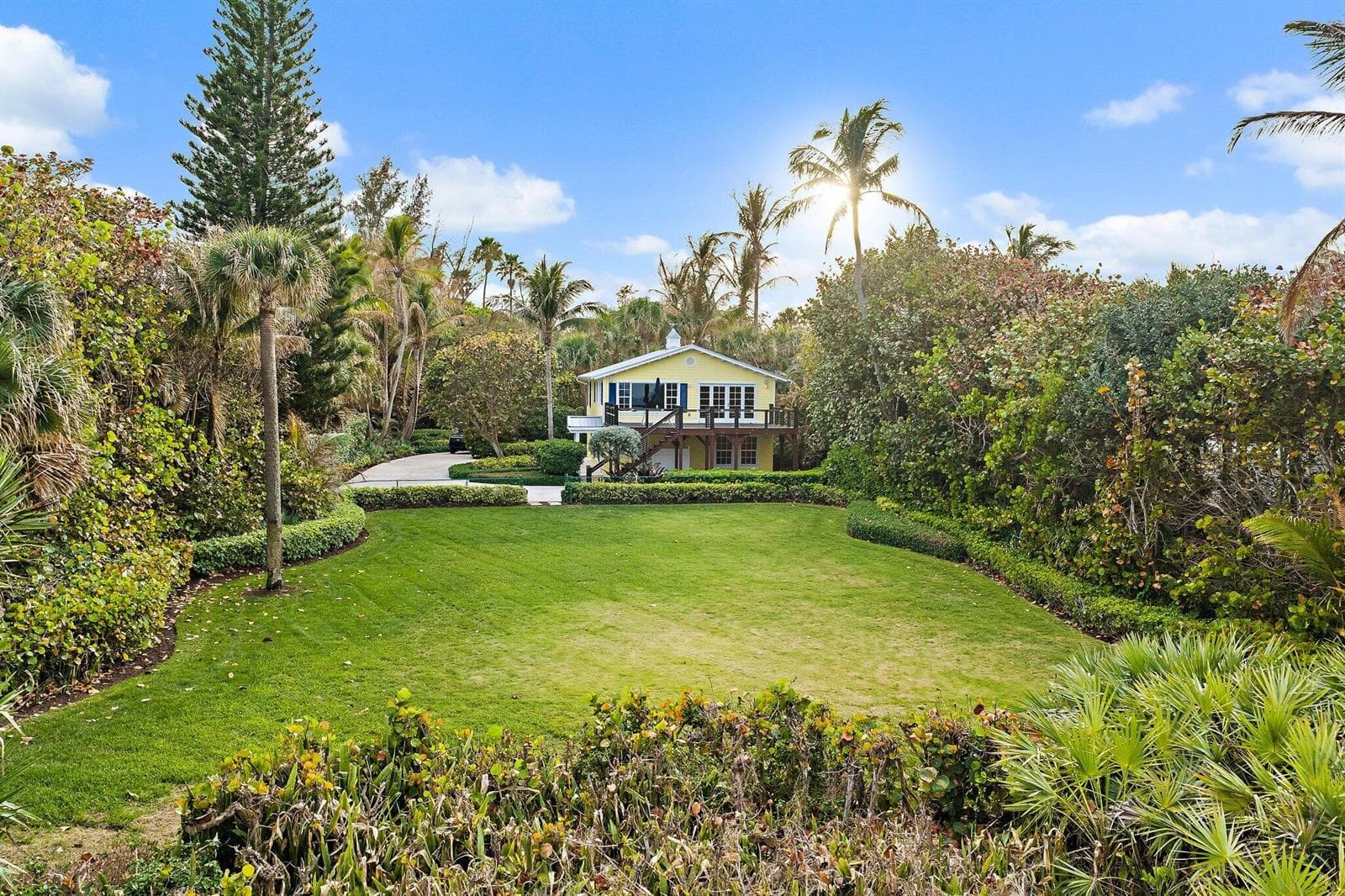 31 N Beach Road, Jupiter Island, FL 33455 photo 4