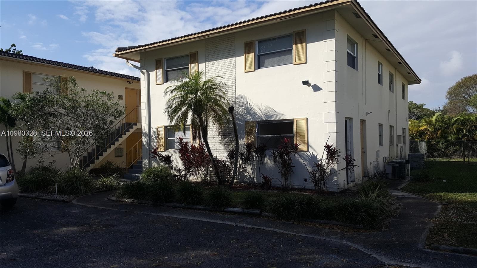 3090 Coral Springs Dr # 1, Coral Springs, FL 33065 photo 2