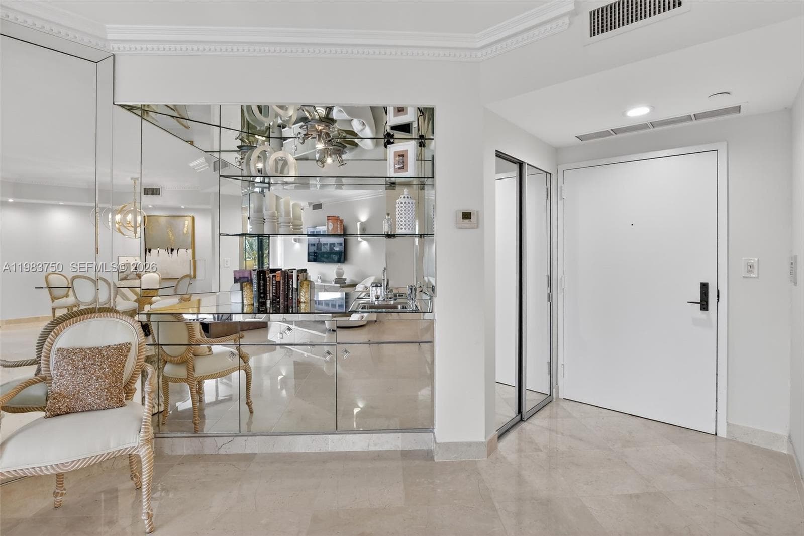 2800 Island Blvd # 301, Aventura, FL 33160 photo 3
