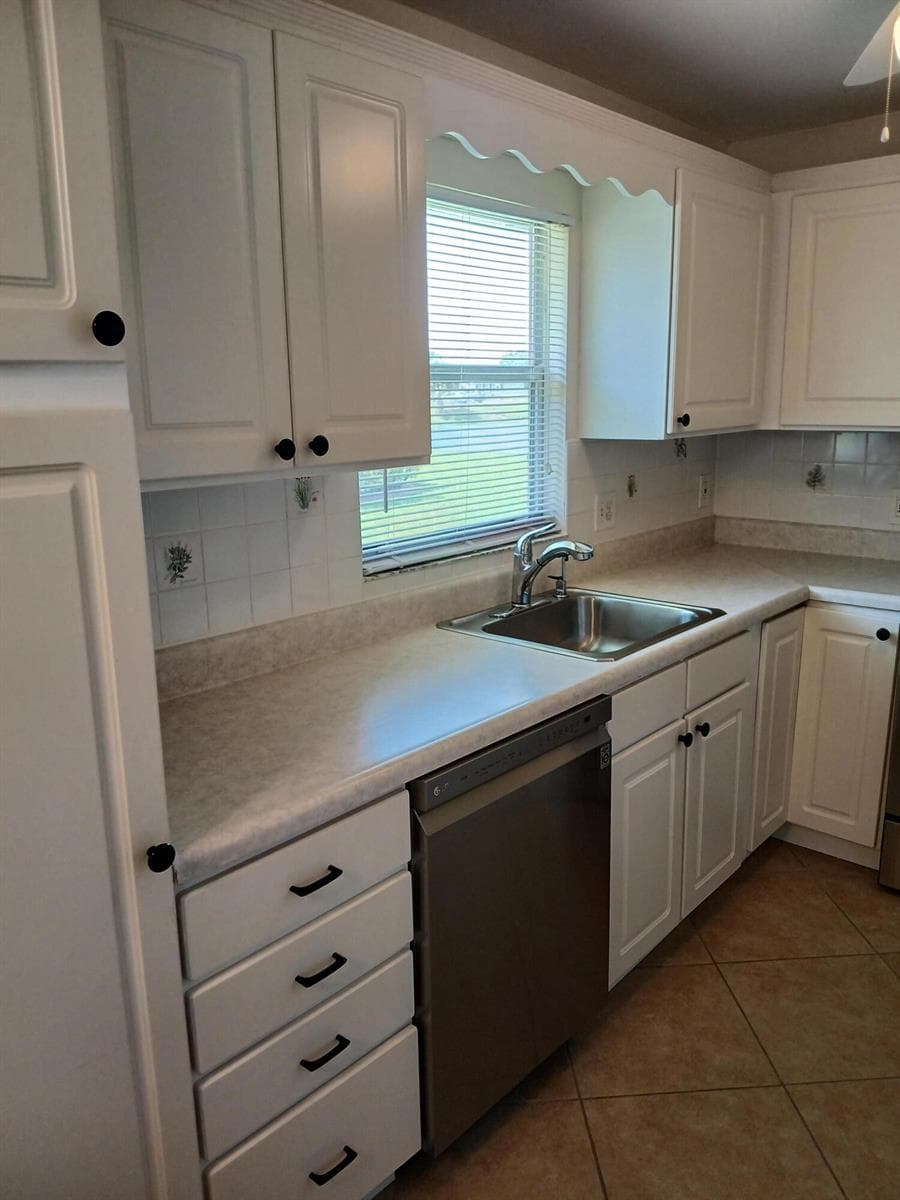 92 Seville, Delray Beach, FL 33446 photo 5