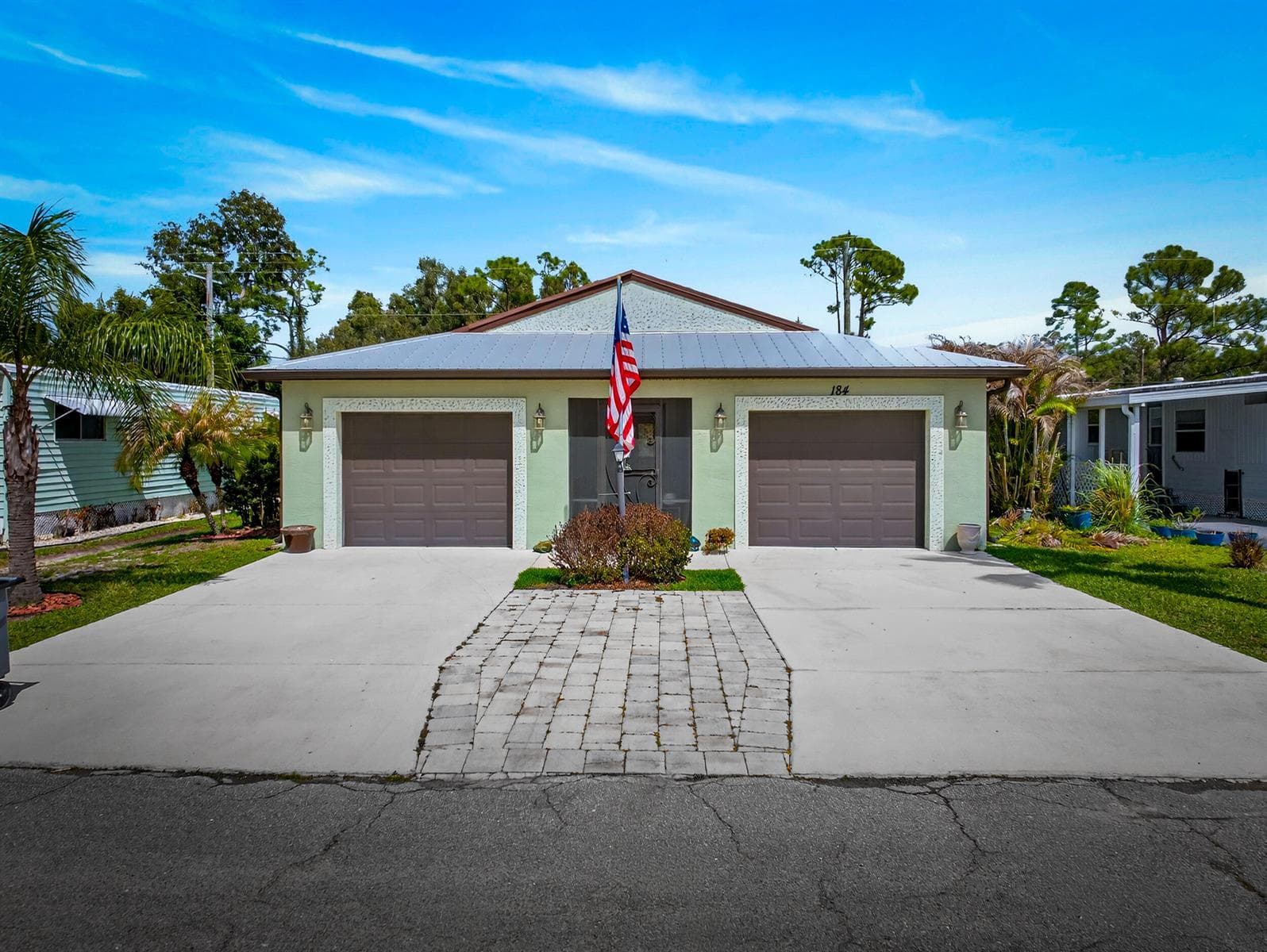 184 Mediterranean Boulevard N, Port St. Lucie, FL 34952 photo 2