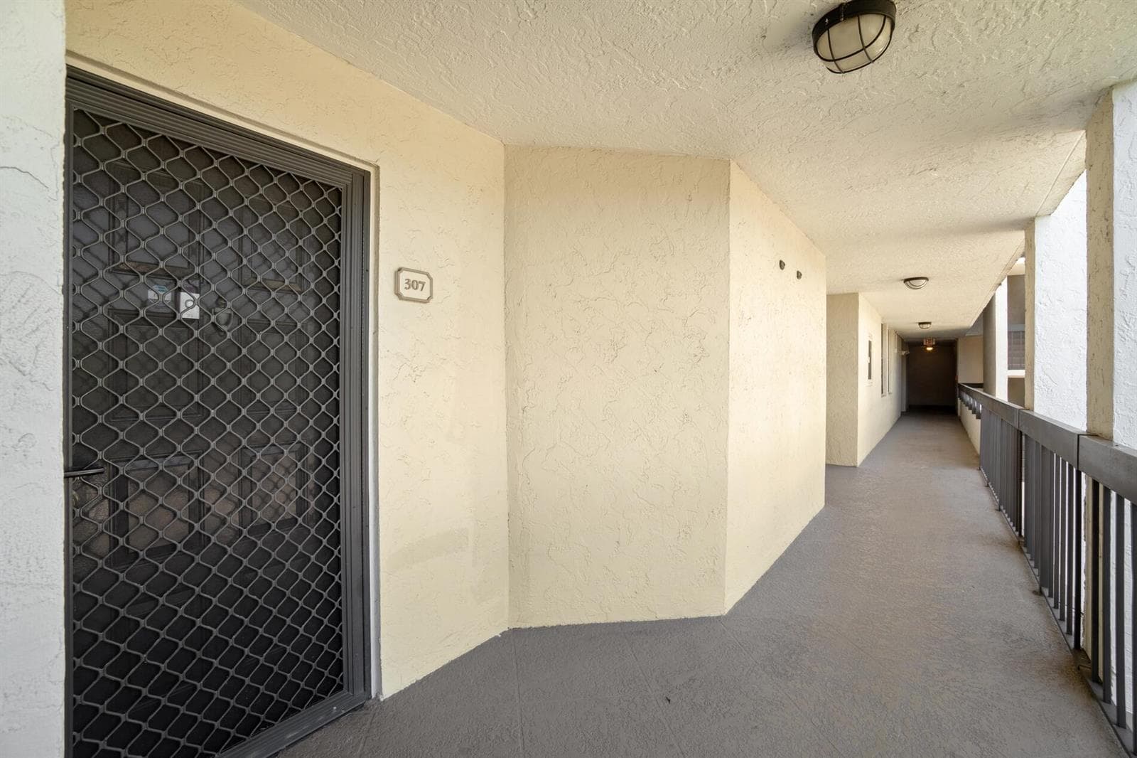 950 Lavers Circle # F307, Delray Beach, FL 33444 photo 3